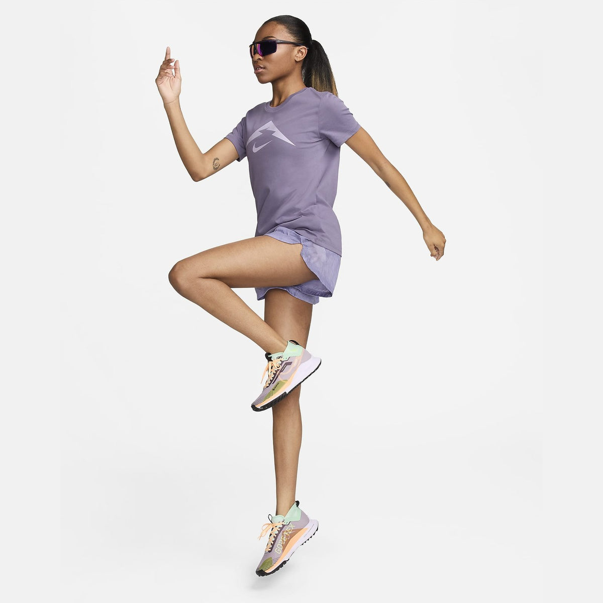 Nike Trail Women&#39;s Dri-FIT T-Shirt APPAREL - Womens T-Shirts 