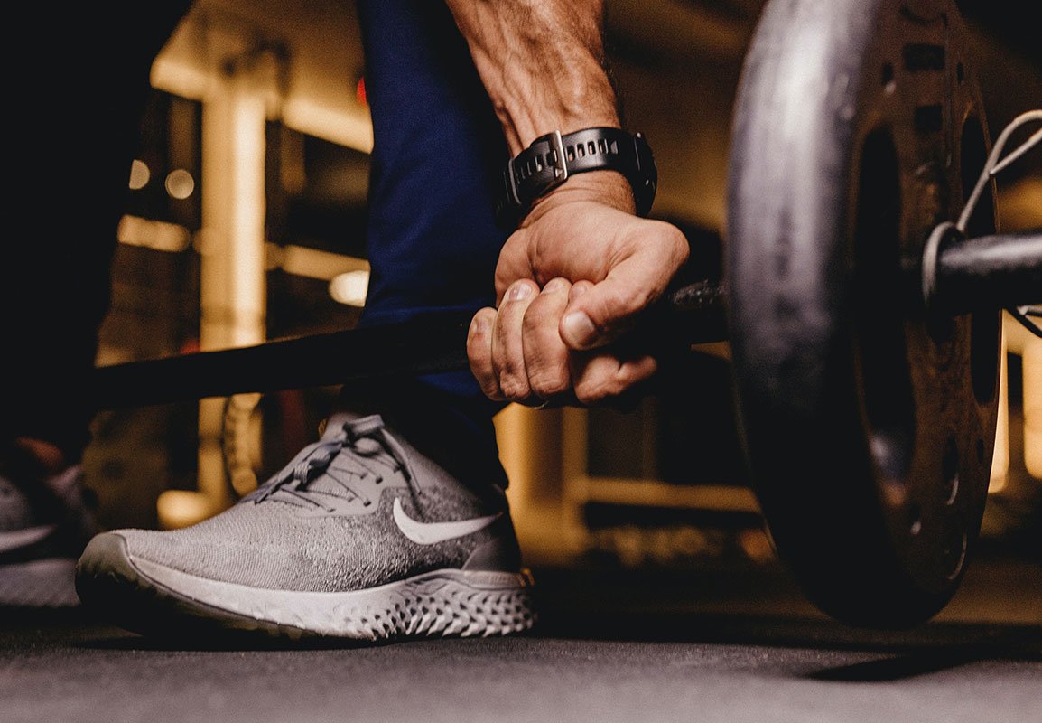 weighted bar lift