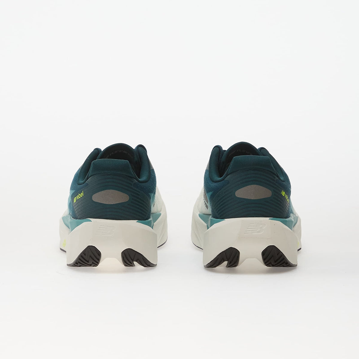 NEW BALANCE FuelCell Rebel V5 Men's