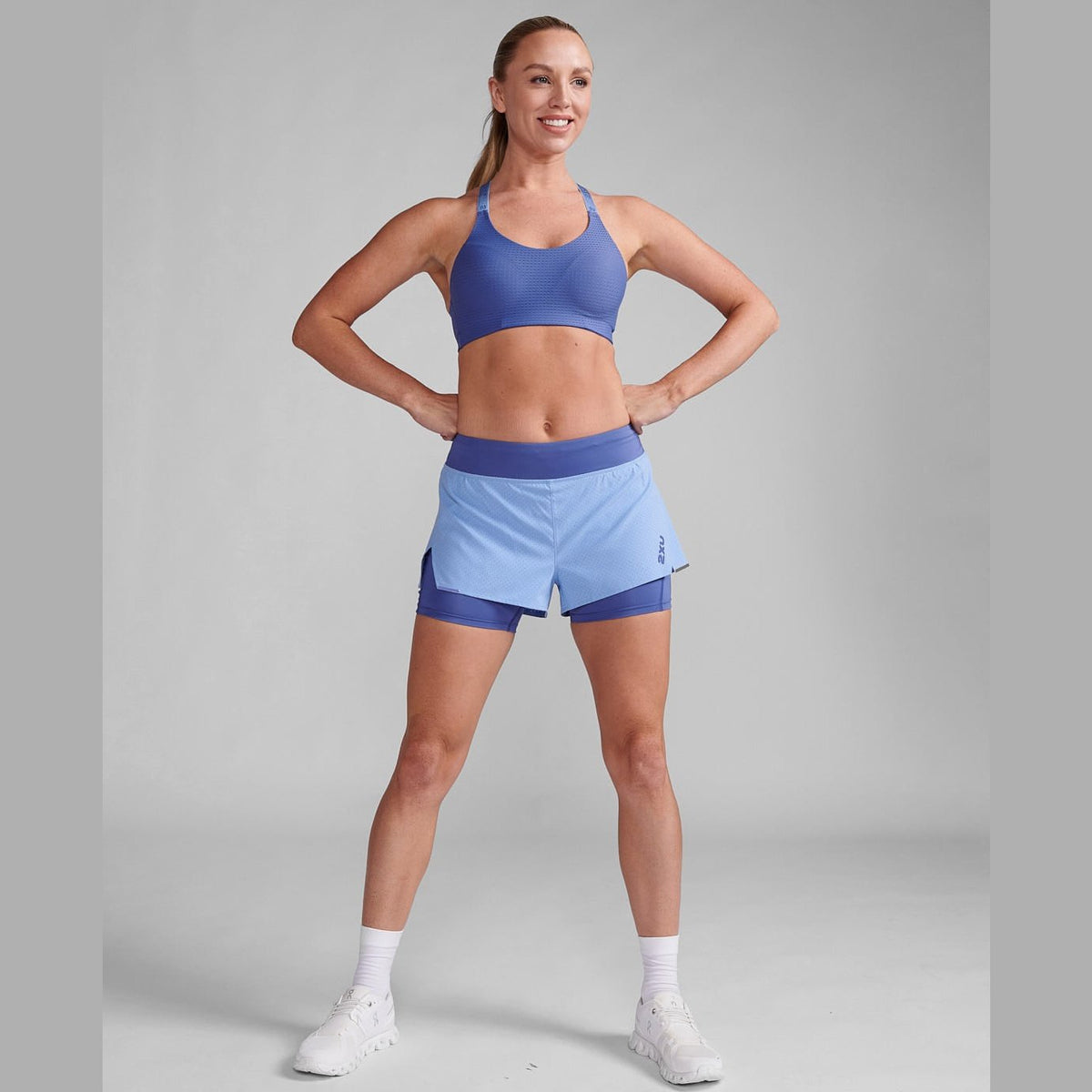 2XU Aero 2-in-1 4 Inch Short Women APPAREL - Womens Shorts 