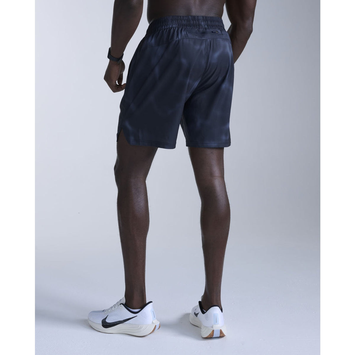 2XU Aero 7 Inch Shorts Mens - APPAREL - Mens Shorts