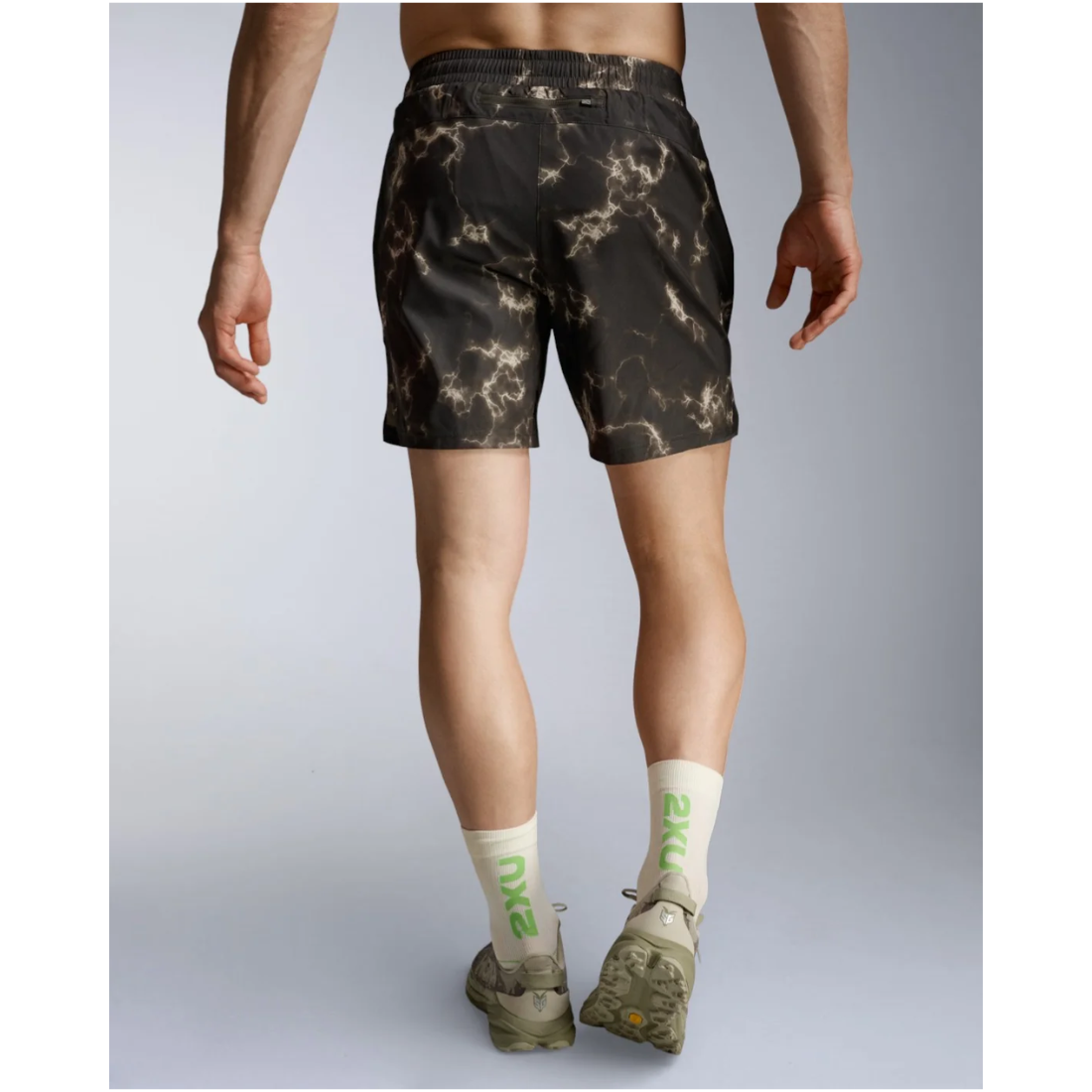 2XU Aero 7 Inch Shorts Mens