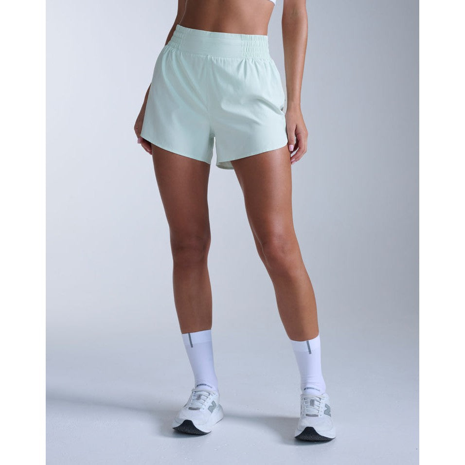 2XU Aero Hi-Rise 4 Inch Shorts Womens APPAREL - Womens Shorts MINT DUST/MINT REFLECTIVE