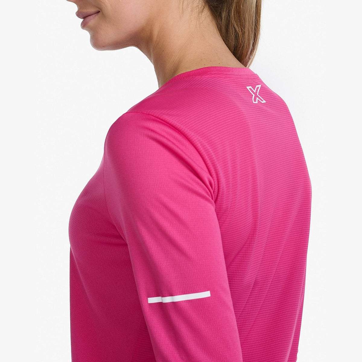 2XU Aero L/S Tee Womens APPAREL - Womens Long Sleeve Tops 