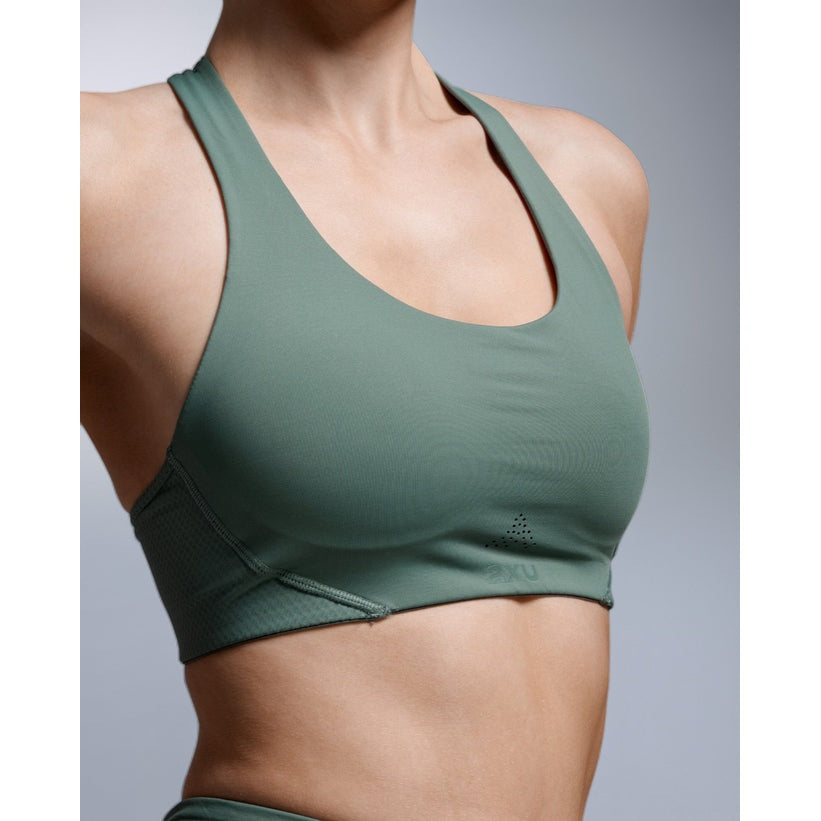 2XU Aero Mesh Medium Impact Bra Womens APPAREL - Womens Bras OLIVE LEAF/OLIVE LEAF REFLECT