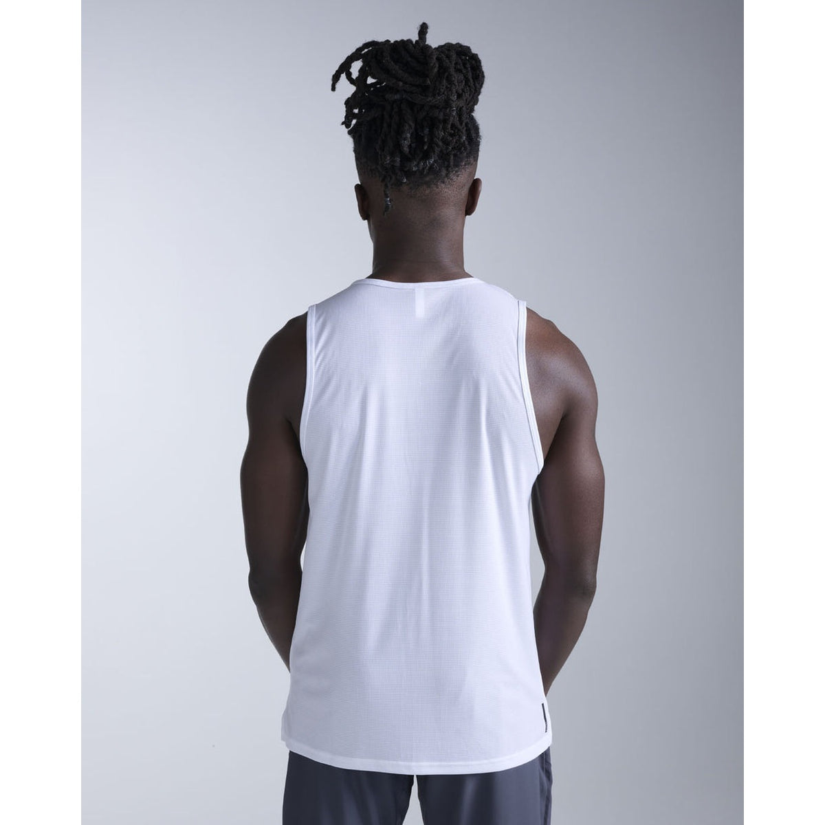 2XU Aero Mesh Tank Men's - APPAREL - Mens Singlets