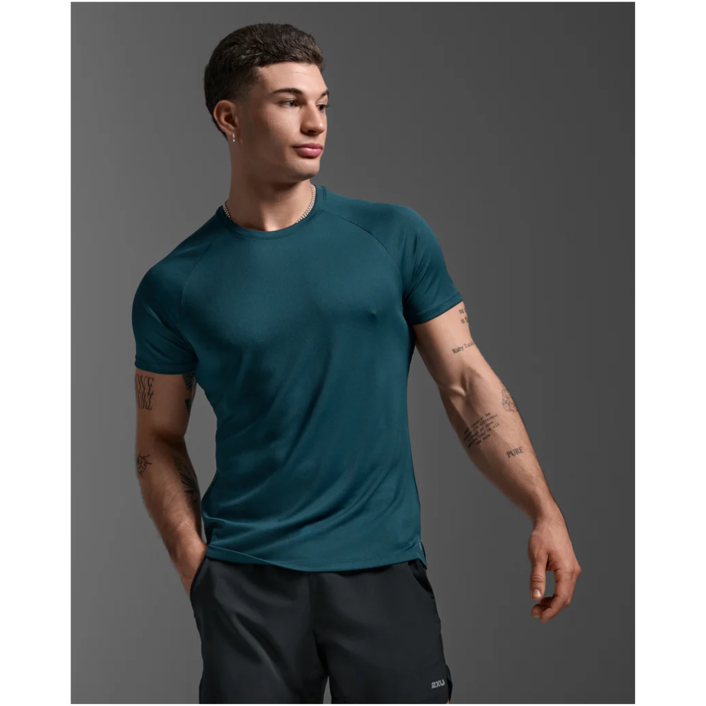 2XU Aero Mesh Tee Mens APPAREL - Mens T-Shirts DARK MOSS/SILVER REFLECTIVE
