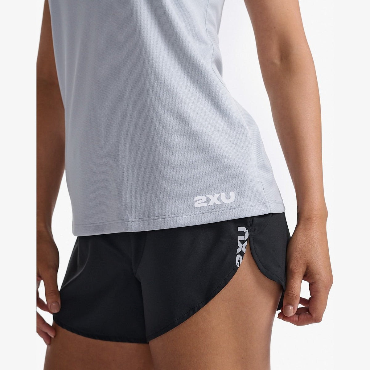 2XU Aero Singlet Womens APPAREL - Womens Tanks 