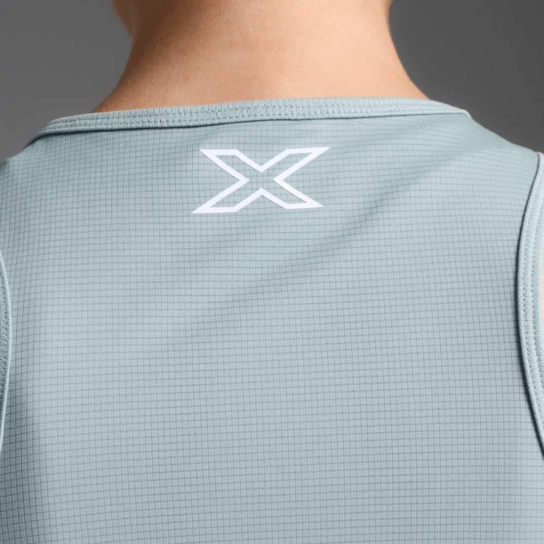 2XU Aero Singlet Womens - APPAREL - Womens Tanks