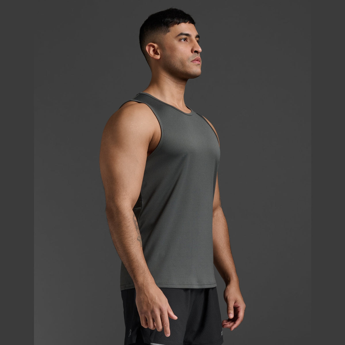 2XU Aero Tank Mens APPAREL - Mens Tanks 