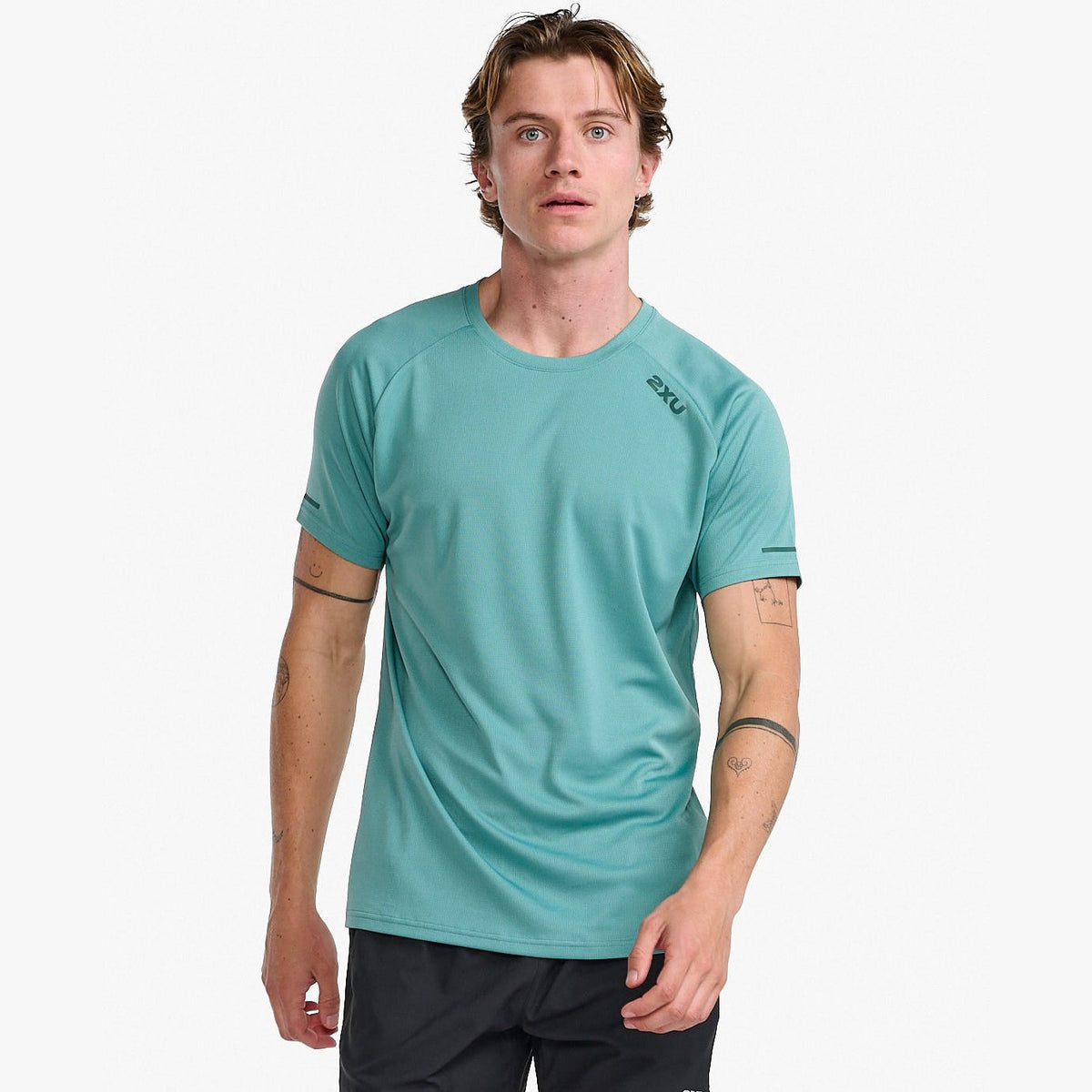 2XU Aero Tee Mens APPAREL - Mens T-Shirts RAFT/PINE