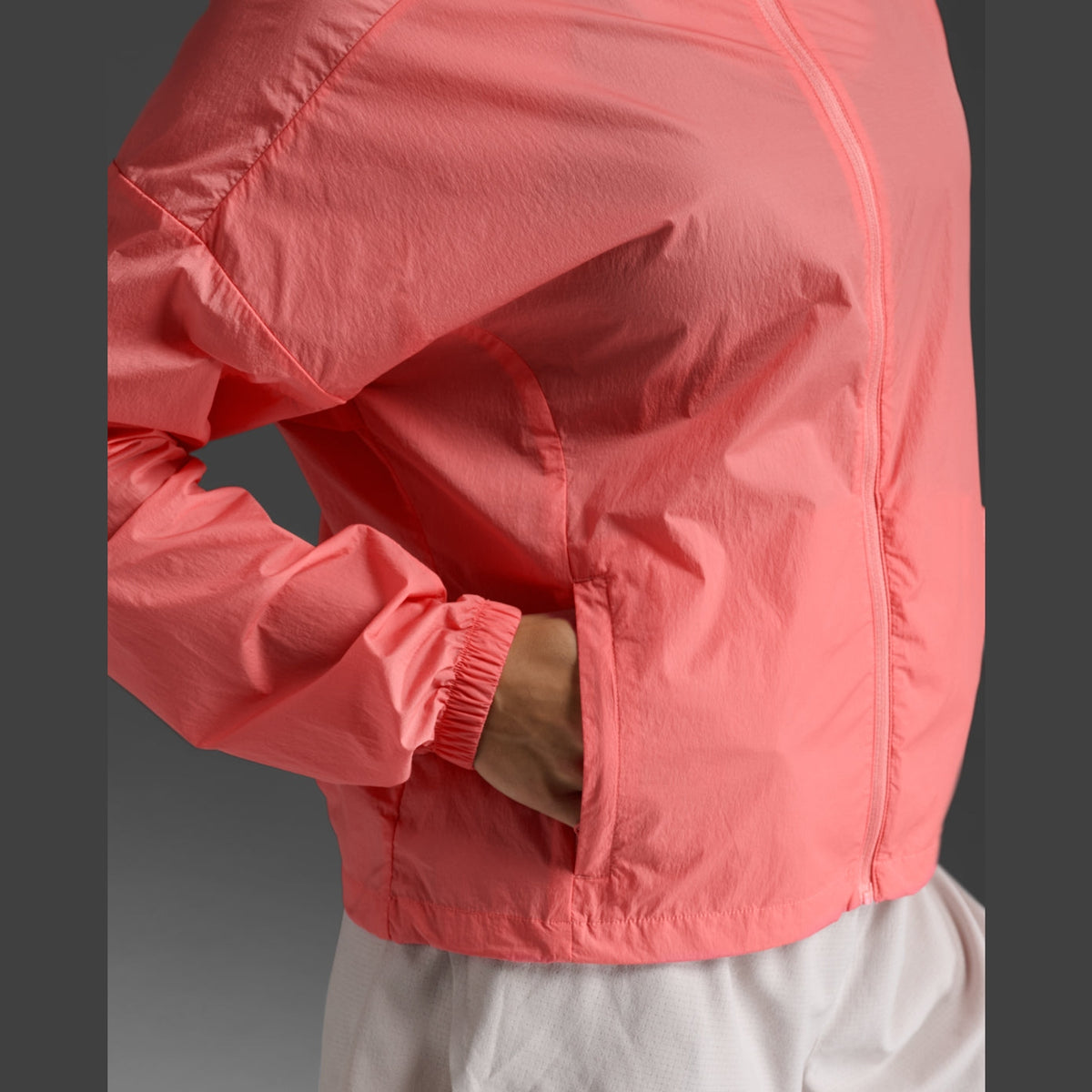 2XU Aero Windbreaker Womens APPAREL - Womens Jackets 