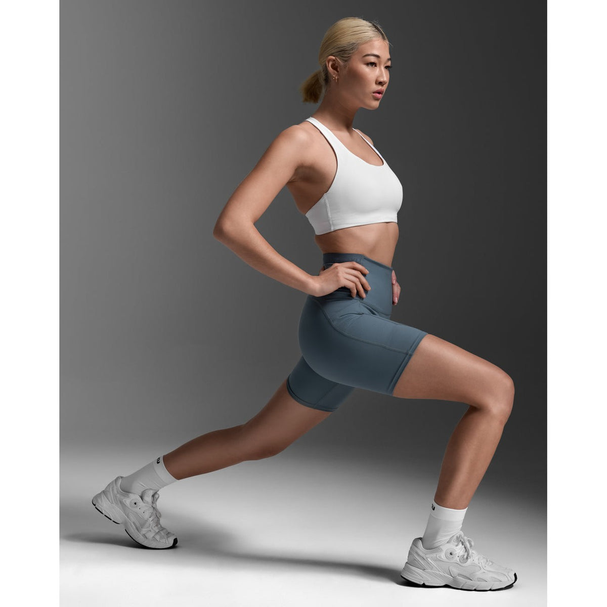 2XU Form Stash Hi-Rise Bike Shorts Womens - APPAREL - Womens Shorts