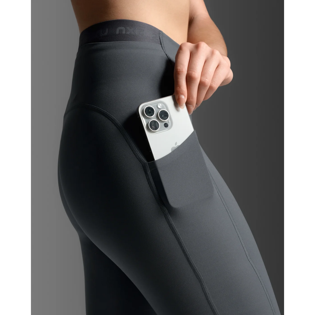 2XU Form Stash Hi-Rise Compression Tight APPAREL - Womens Compression Tights