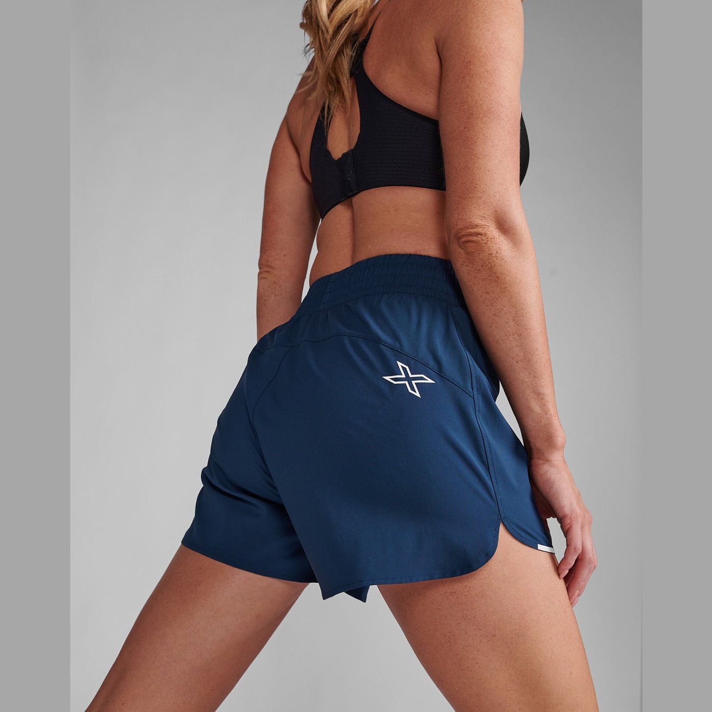 2XU Hi-Rise Aero 4 Inch Short Womens APPAREL - Womens Shorts MOONLIGHT/WHITE REFLECTIVE