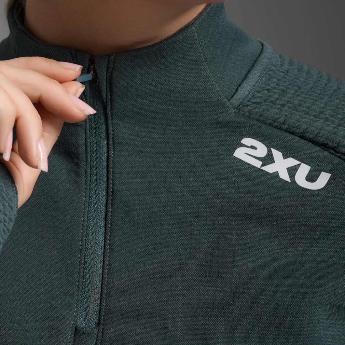 2XU Ignition Hyper-Haptic 1/4 Zip Womens APPAREL - Womens Jackets