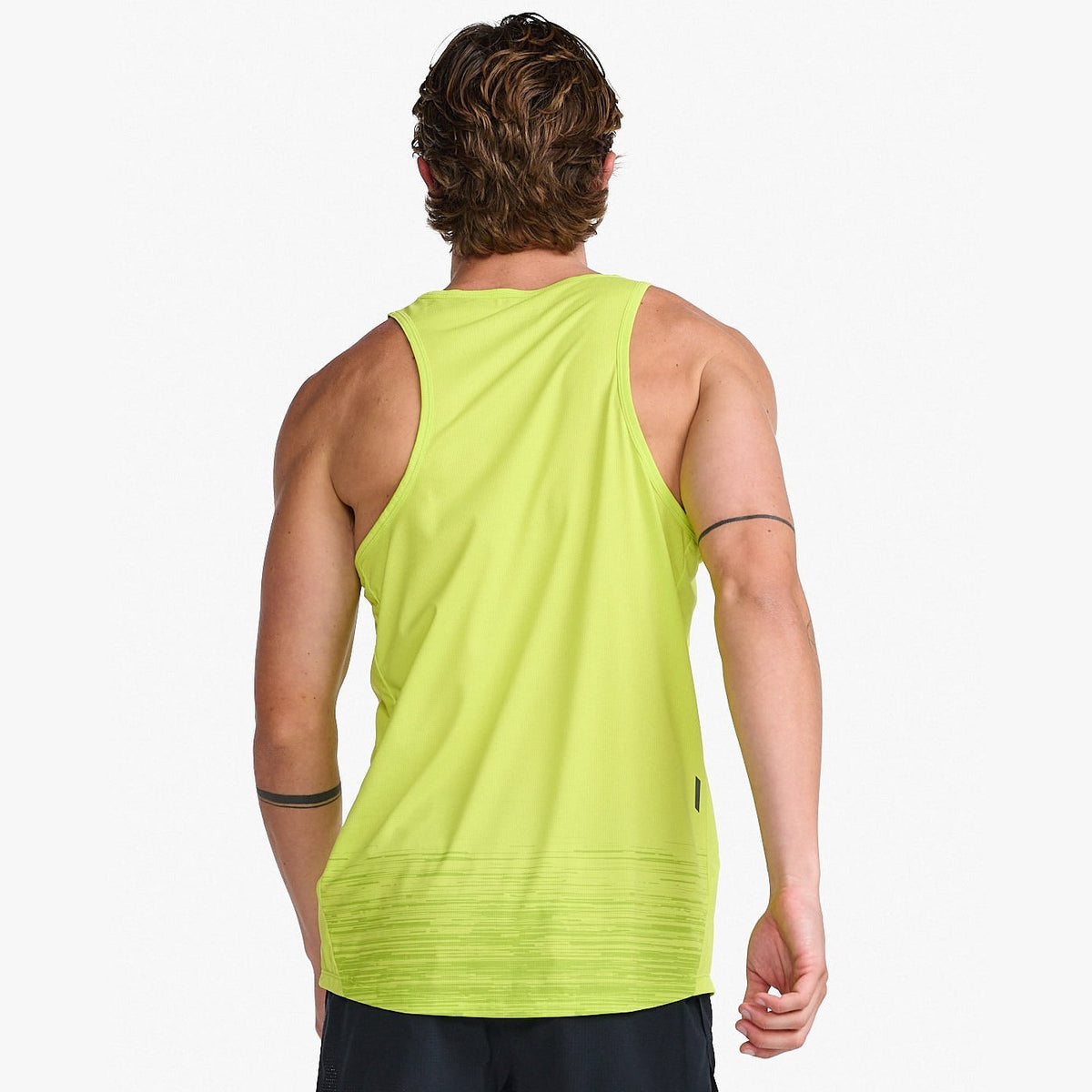 2XU Light Speed Singlet Mens APPAREL - Mens Singlets 