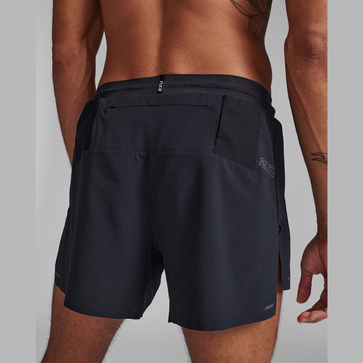 2XU Light Speed Stash 5 Inch Short Mens APPAREL - Mens Shorts 