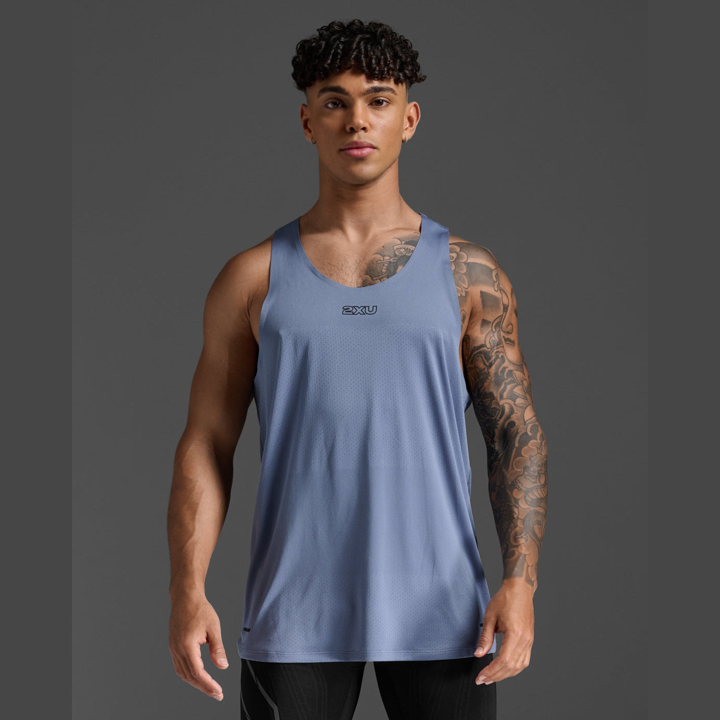 2XU Light Speed Tech Singlet Mens APPAREL - Mens Singlets BLUE STONE/BLACK REFLECTIVE