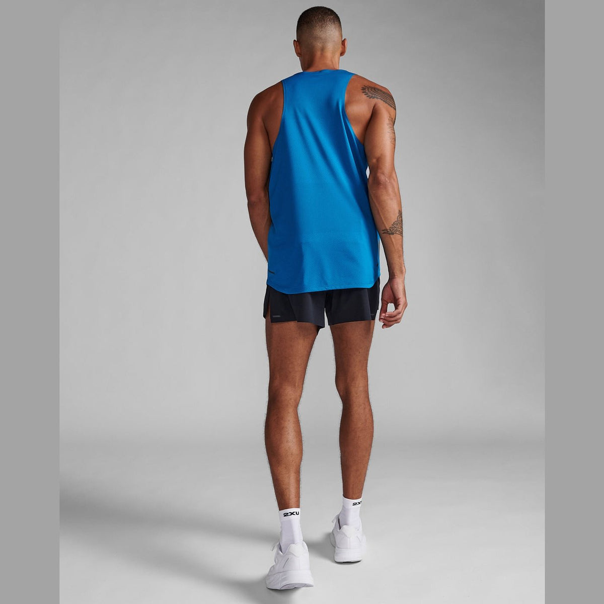 2XU Light Speed Tech Singlet Mens APPAREL - Mens Singlets 