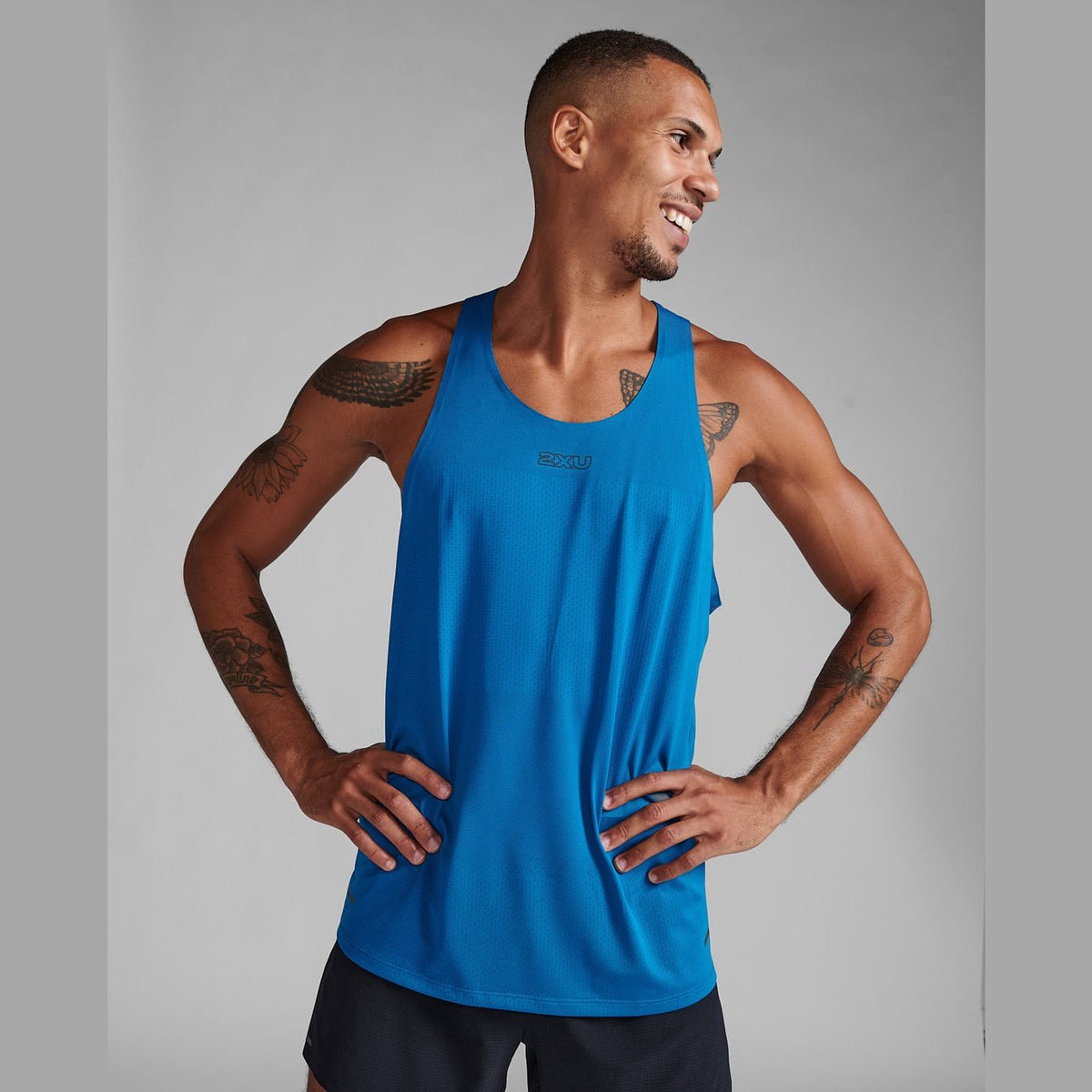 2XU Light Speed Tech Singlet Mens APPAREL - Mens Singlets SEAPORT/BLACK