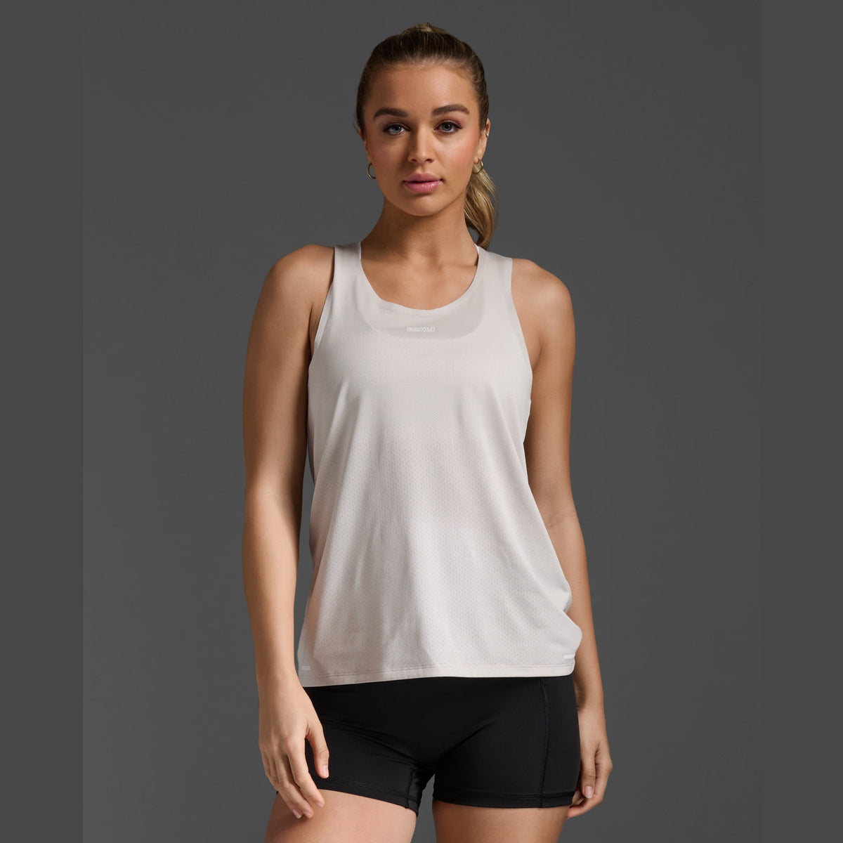 2XU Light Speed Tech Singlet Womens APPAREL - Womens Tanks 