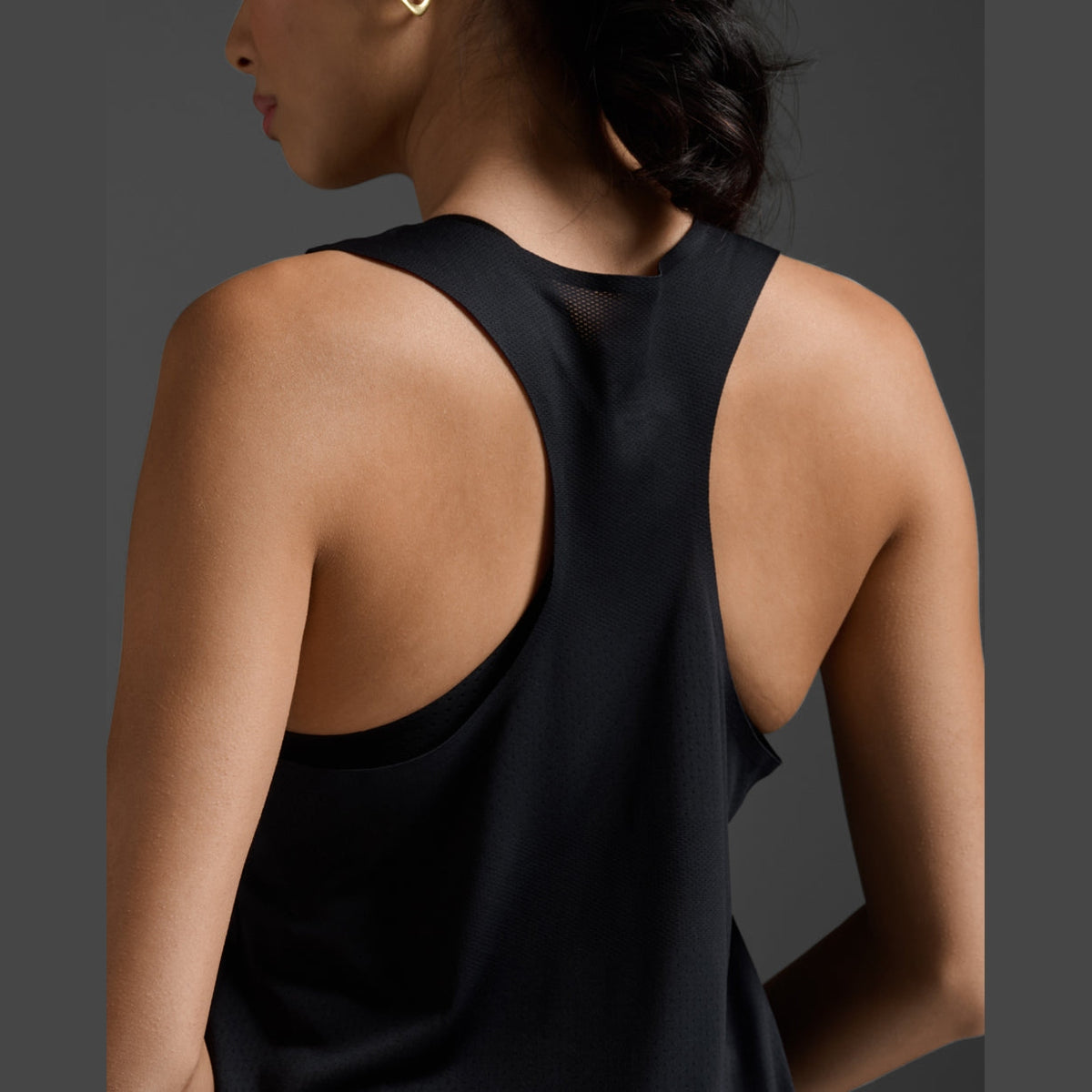 2XU Light Speed Tech Singlet Womens APPAREL - Womens Tanks 