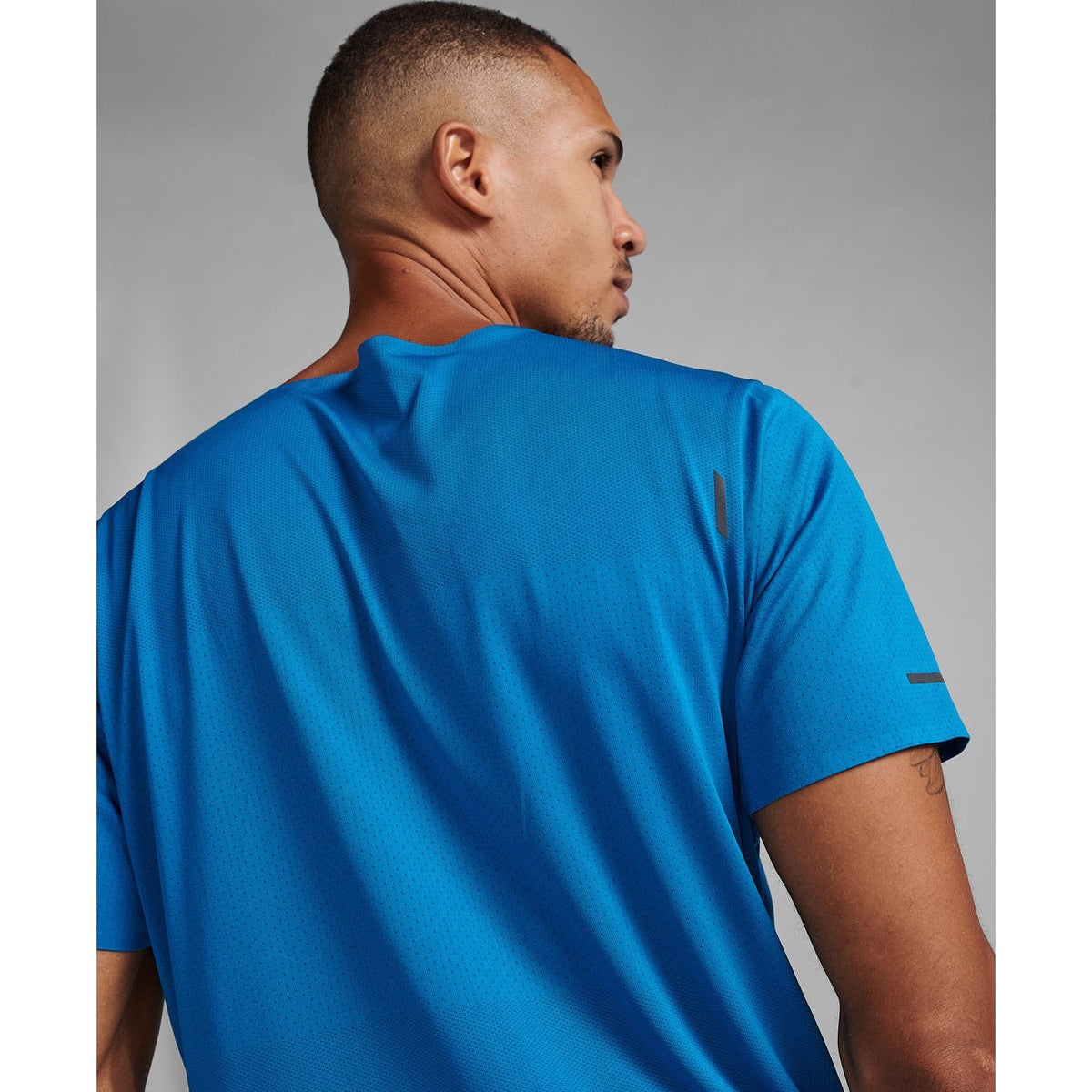 2XU Light Speed Tech Tee Mens APPAREL - Mens T-Shirts 