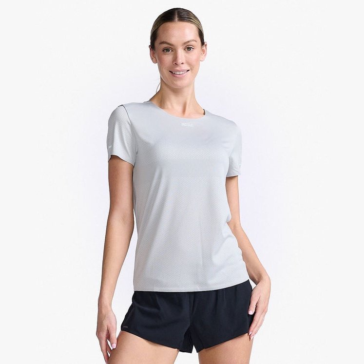 2XU Light Speed Tech Tee Womens APPAREL - Womens T-Shirts HARBOUR MIST/GLACIER REFLECTIVE