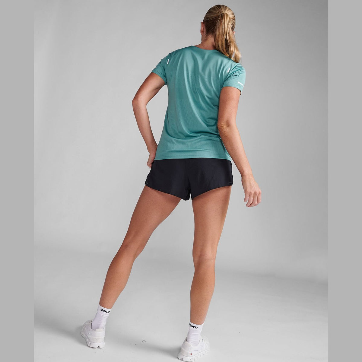 2XU Light Speed Tech Tee Womens APPAREL - Womens T-Shirts 