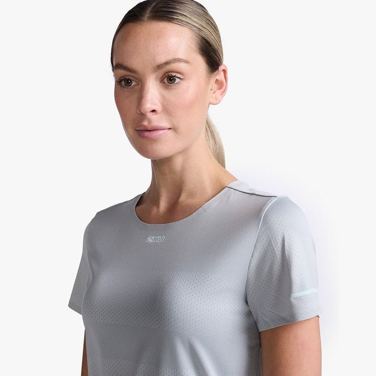 2XU Light Speed Tech Tee Womens APPAREL - Womens T-Shirts 