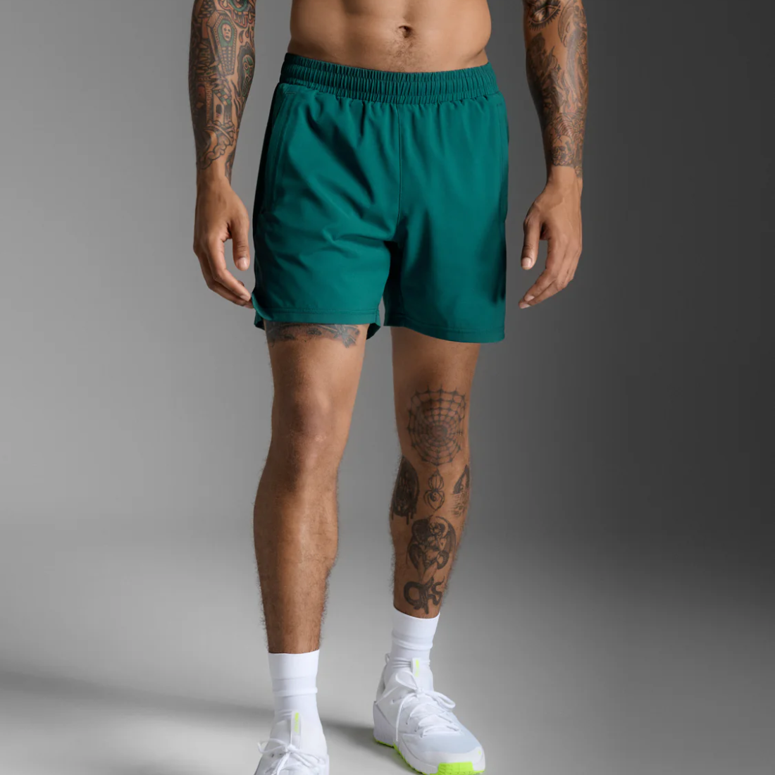 2XU Motion 5.5 Inch Shorts Mens APPAREL - Mens Shorts DARK MOSS/DARK MOSS