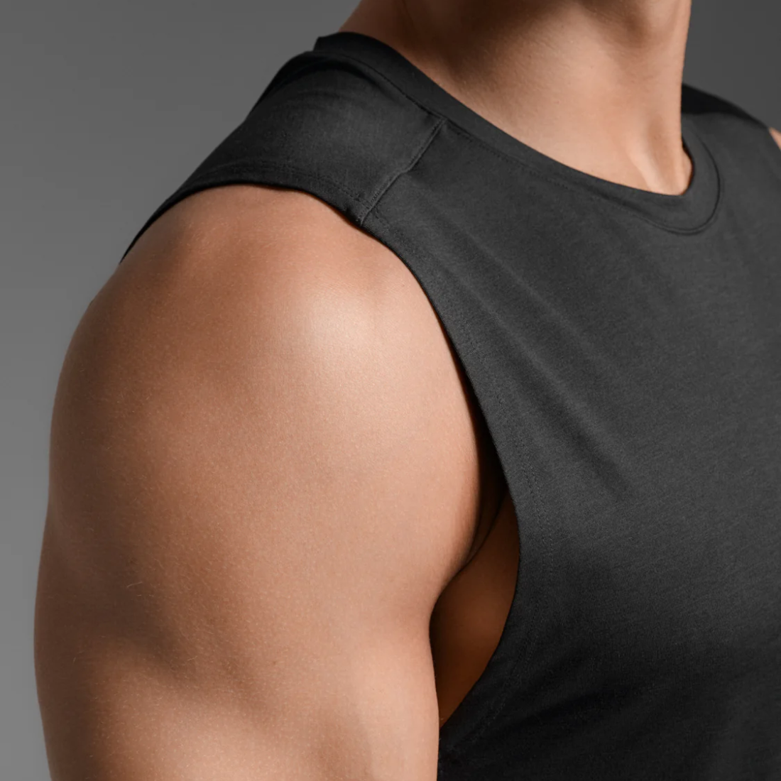 2XU Motion Soft Jersey Tank Mens APPAREL - Mens Tanks