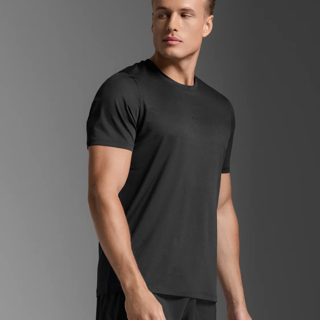 2XU Motion Soft Jersey Tee Mens APPAREL - Mens T-Shirts