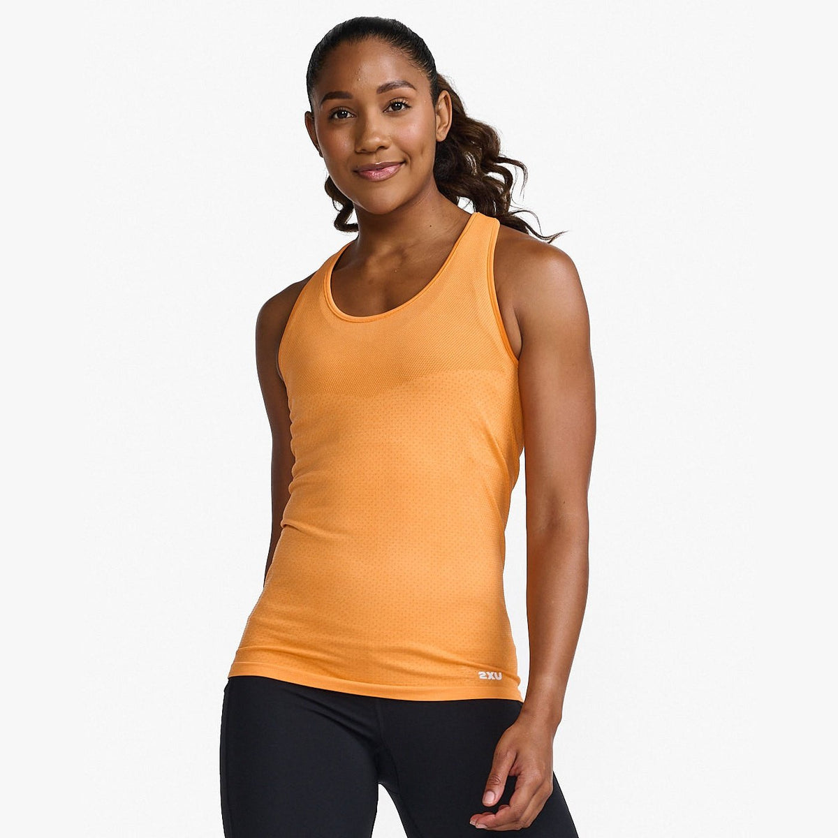 2XU Motion Tech Singlet Womens APPAREL - Womens Tanks PEACH/NECTARINE