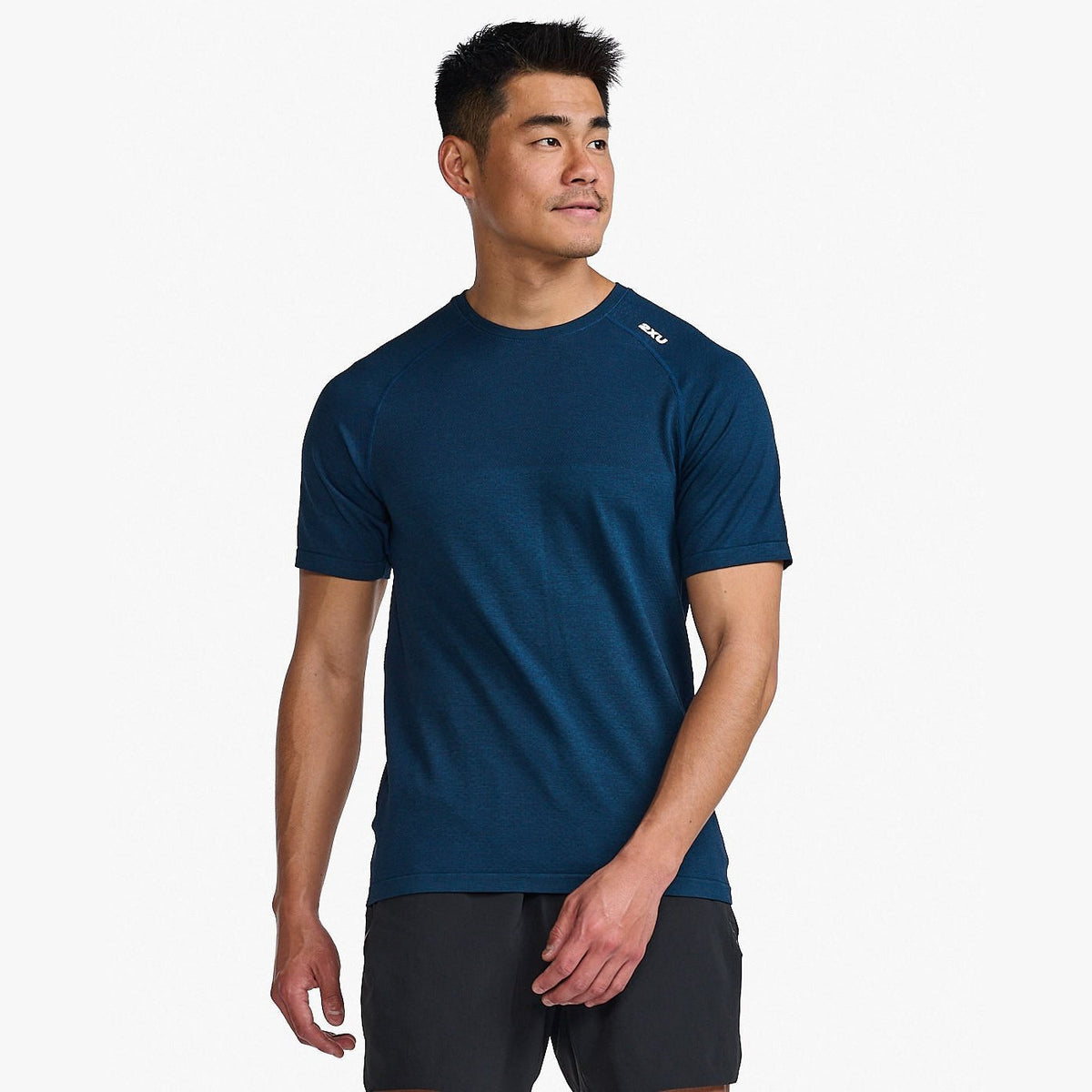 2XU Motion Tech Tee Mens APPAREL - Mens T-Shirts MOONLIGHT/MIDNIGHT