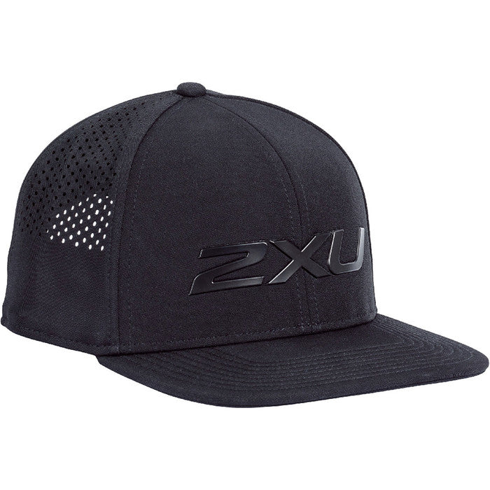 2XU Trucker Cap GEAR - Unisex Hats, Visors &amp; Headwear OS