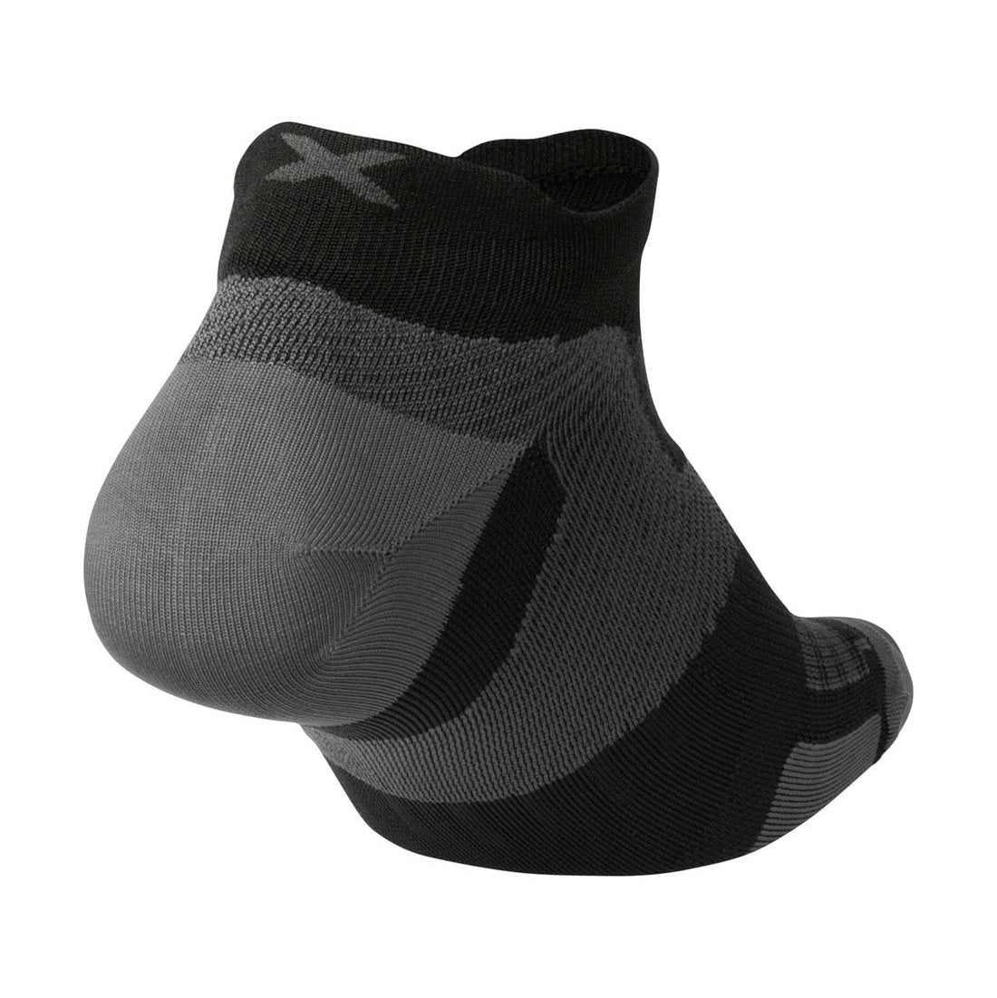 2XU Vectr Ultra Light Cushion No Show Socks GEAR - Socks Black/Titanium