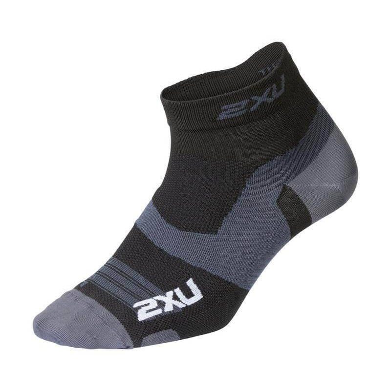 2XU Vectr Ultra Light Cushion 1/4 Socks GEAR - Socks Black/Titanium