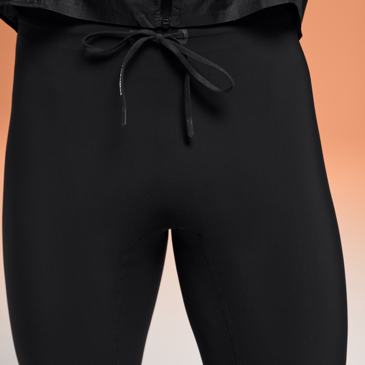 ON Race Tights Half Mens APPAREL - Mens Shorts