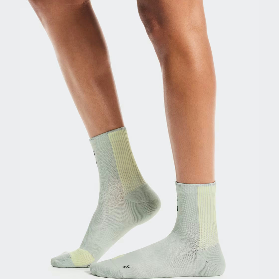 ON Performance Run Mid Sock Unisex GEAR - Socks TIN/LEMONADE