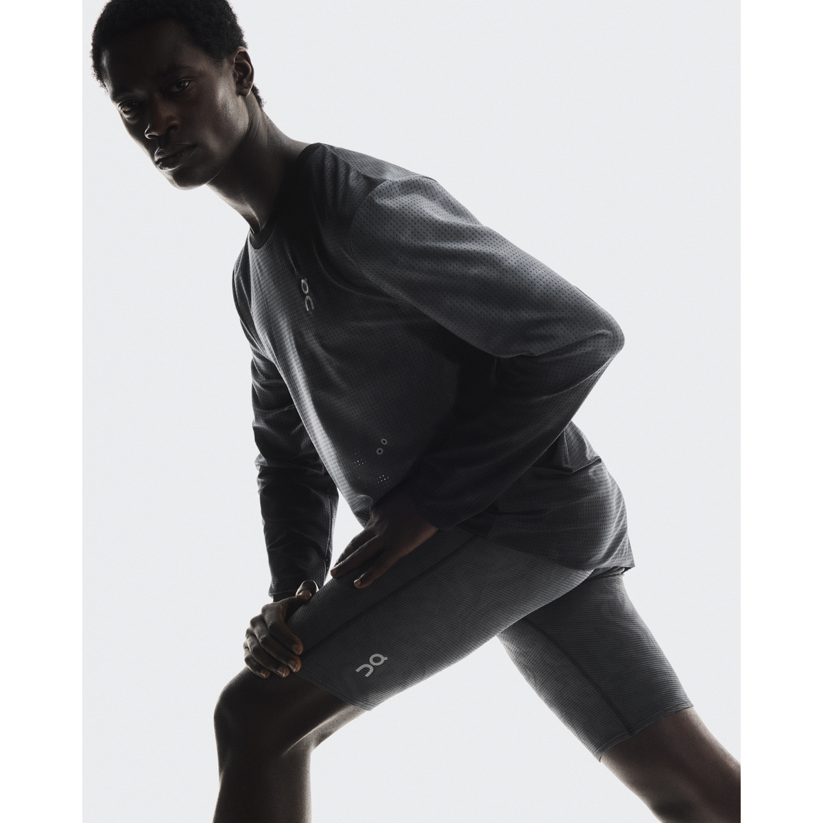 ON Pace Tights Short Mens APPAREL - Mens Compression Tights