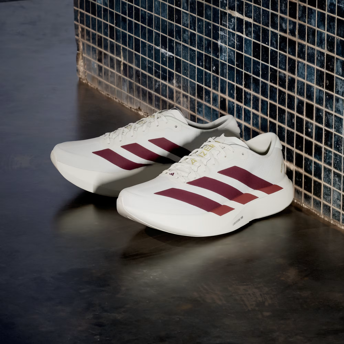 ADIDAS Evo SL Woven Mens FOOTWEAR - Mens Lightweight