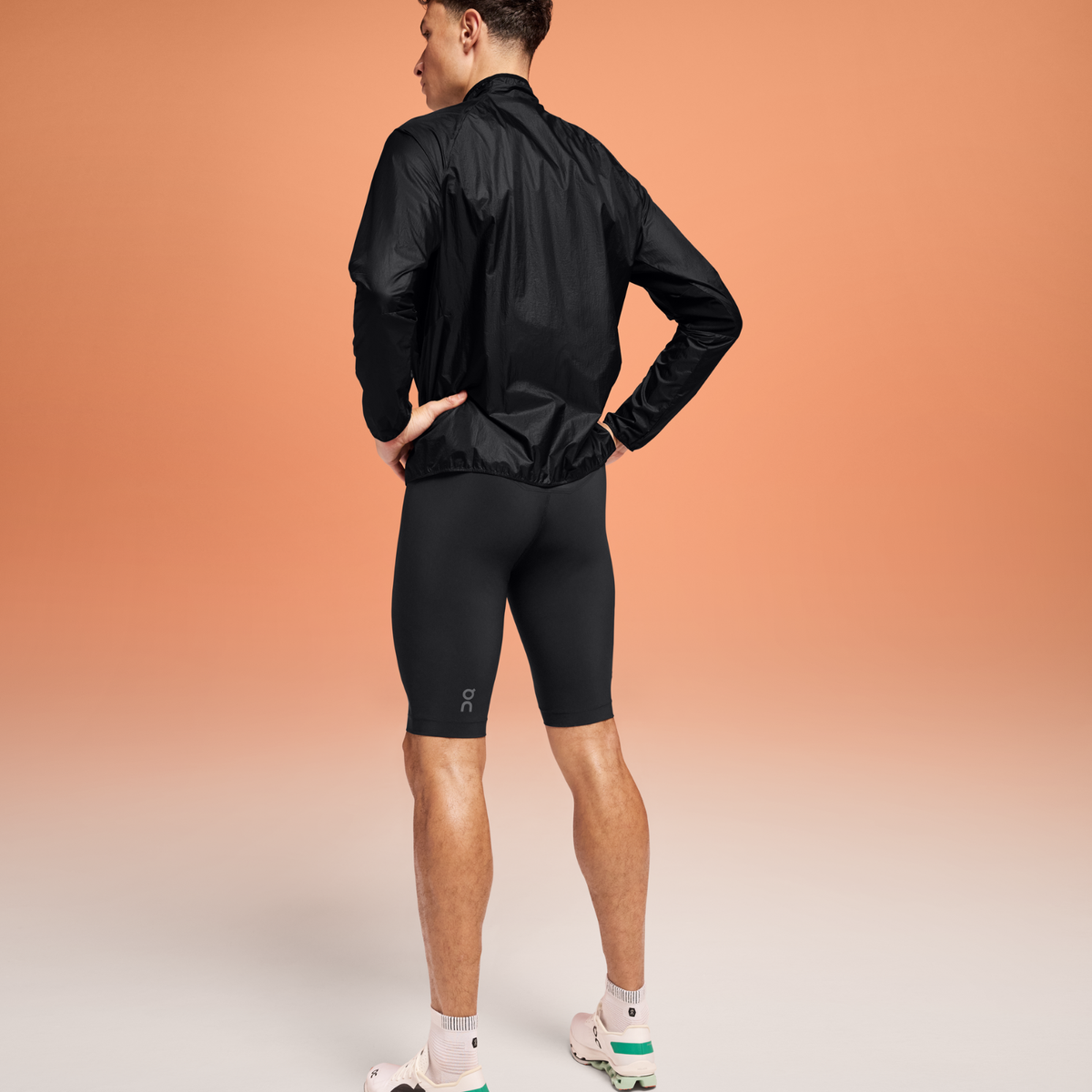 ON Race Tights Half Mens APPAREL - Mens Shorts