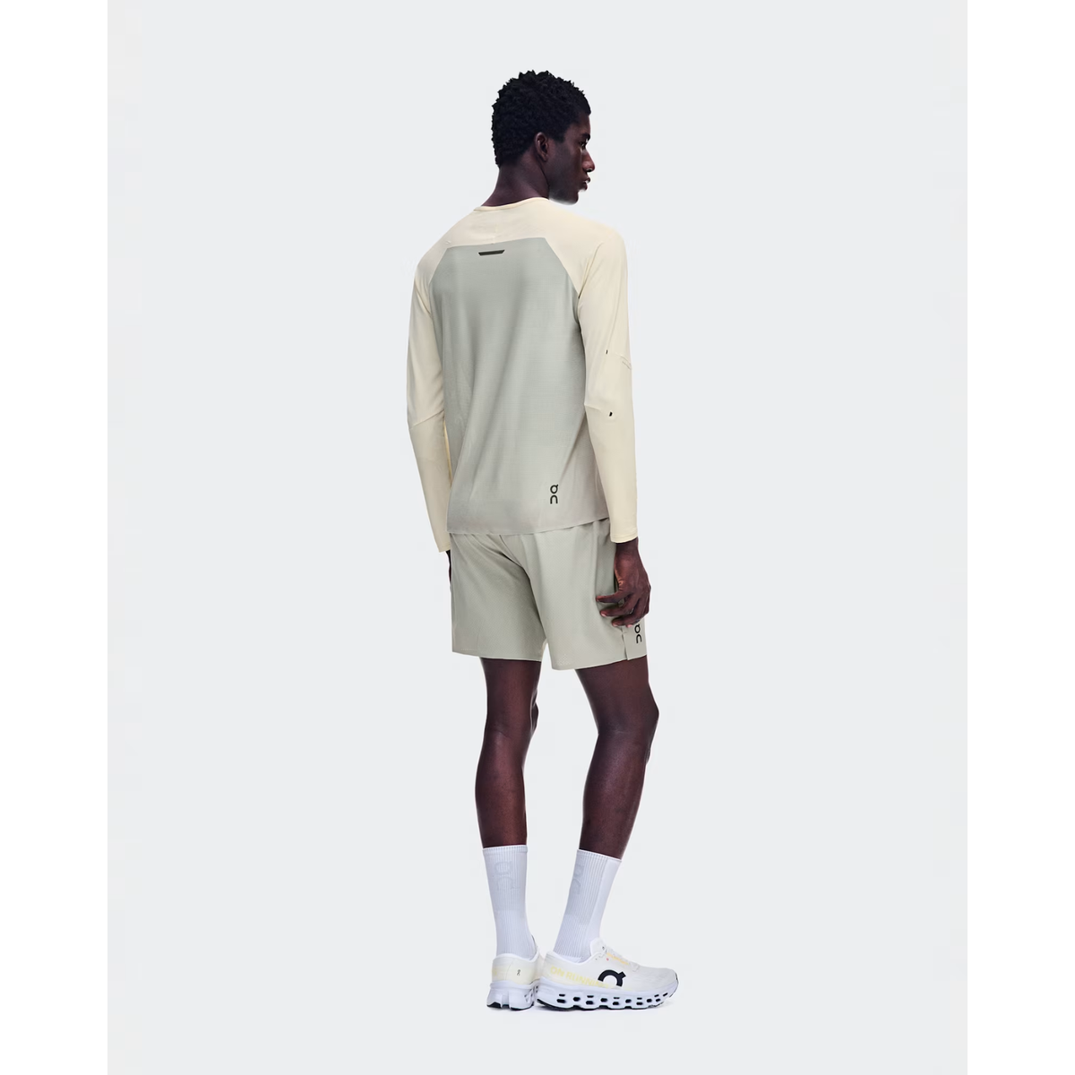 ON Performance Long-T Mens - APPAREL - Mens Long Sleeve Tops