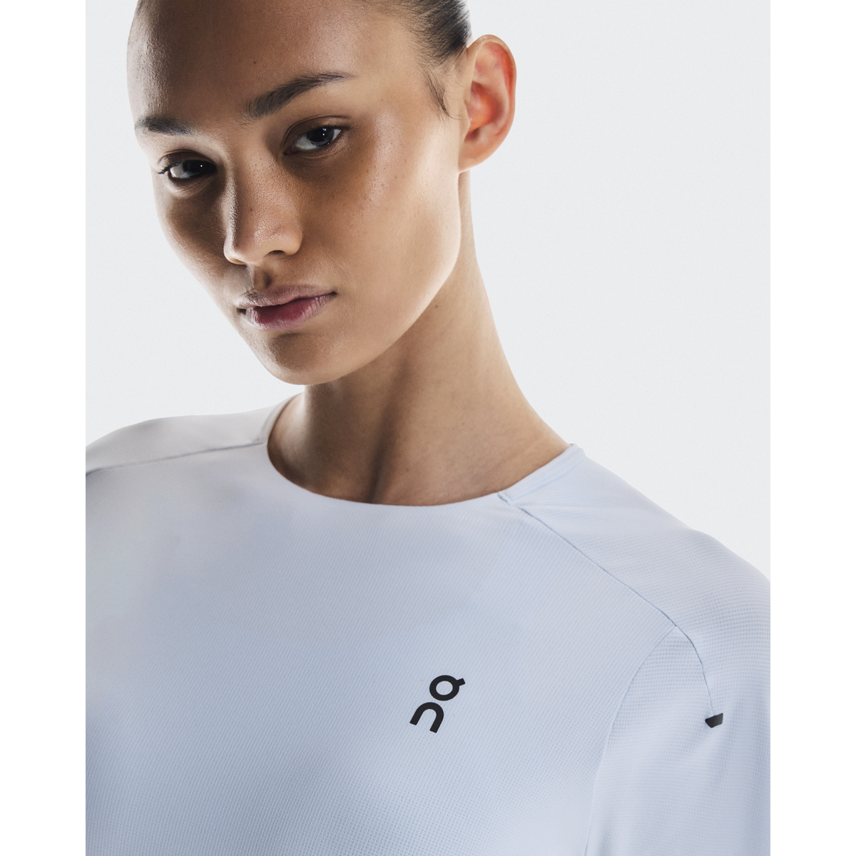 ON Performance-T Womens APPAREL - Womens T-Shirts