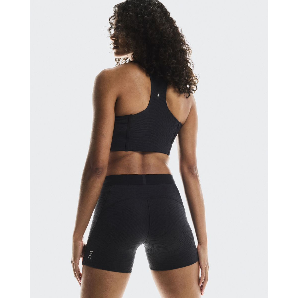 ON Pace Tights Shorts Womens APPAREL - Womens Tights