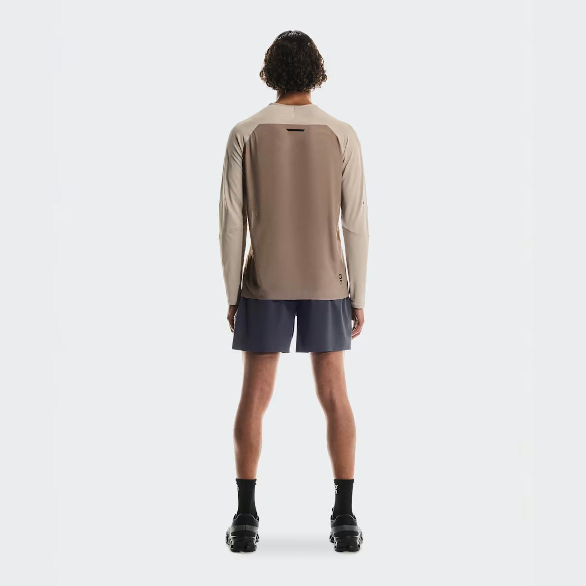 ON Performance Long-T Mens APPAREL - Mens Long Sleeve Tops