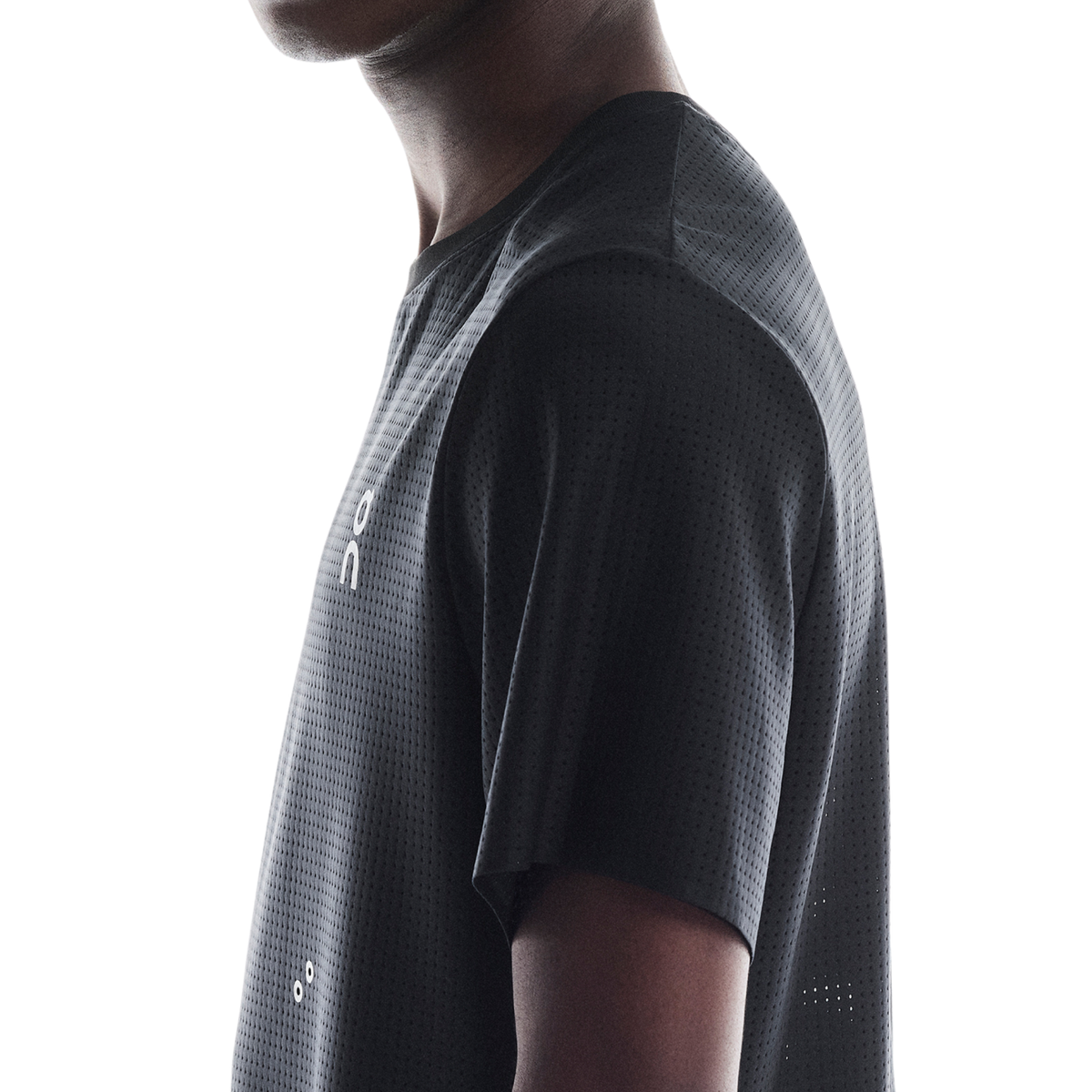 ON Pace Mesh-T Mens APPAREL - Mens T-Shirts