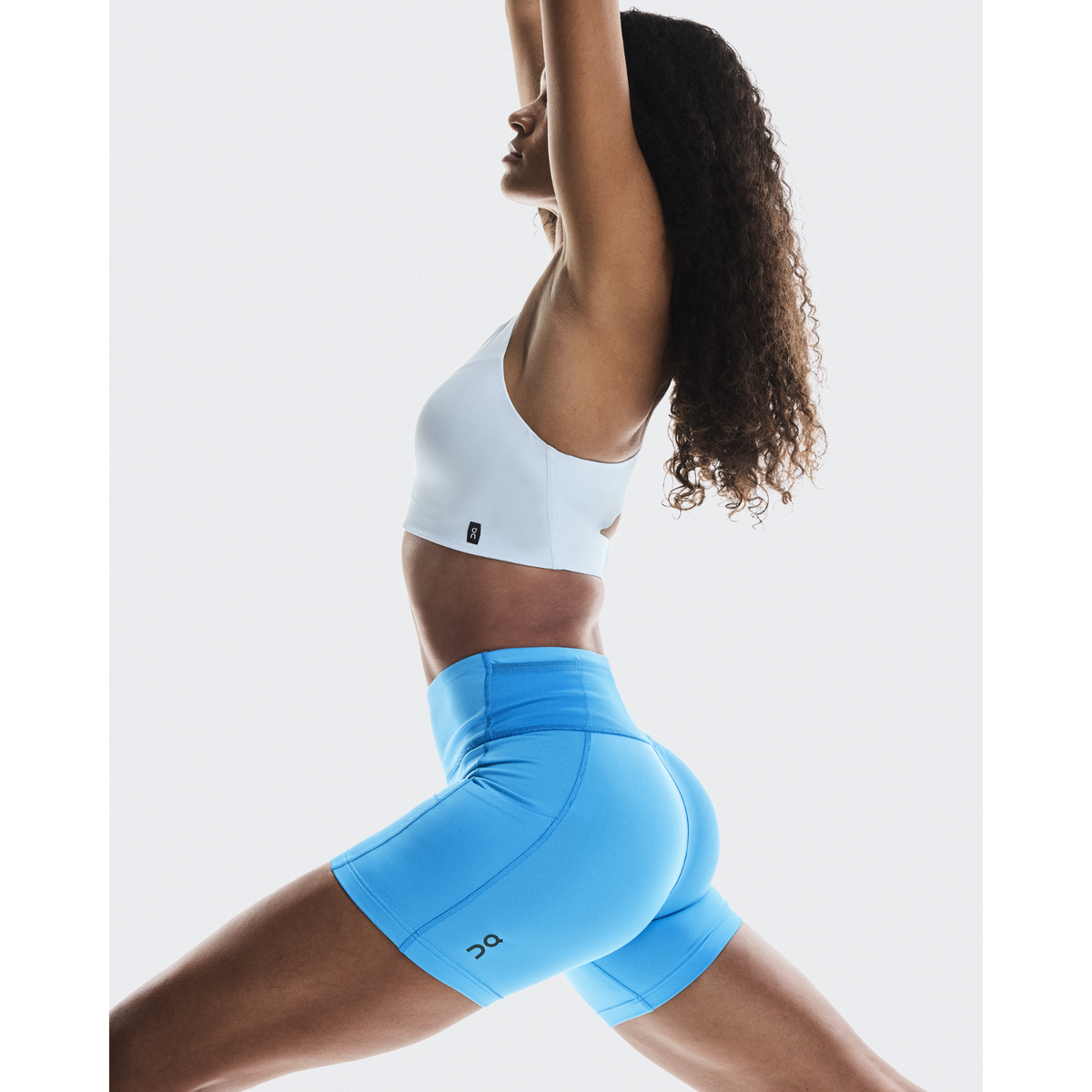 ON Performance Short Tights Womens APPAREL - Womens Tights